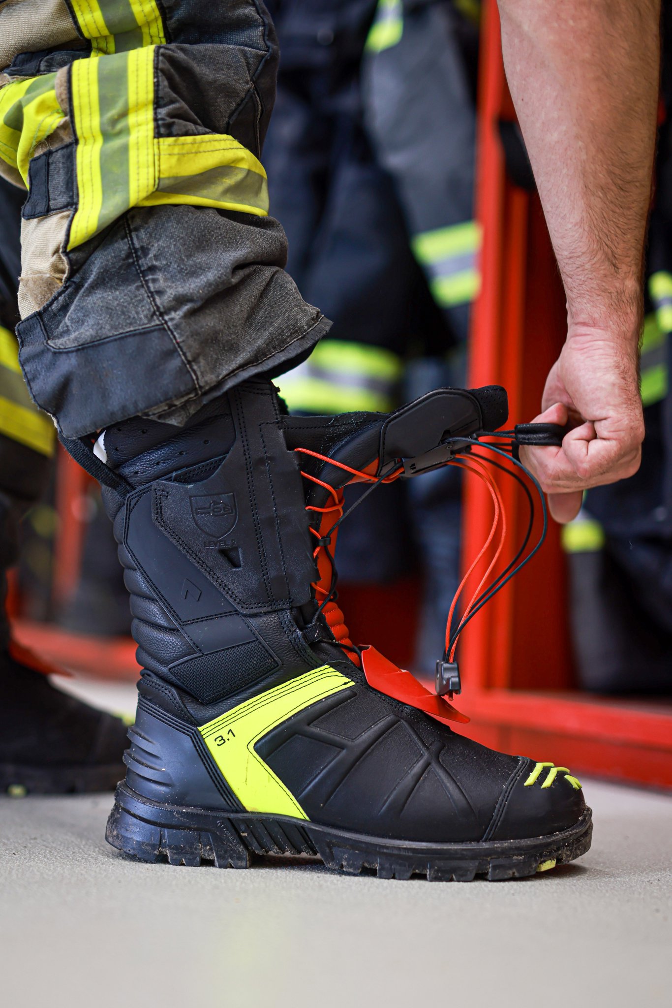 steitz secura feuerwehrstiefel fire fighter s3 gr. 39 extra breit